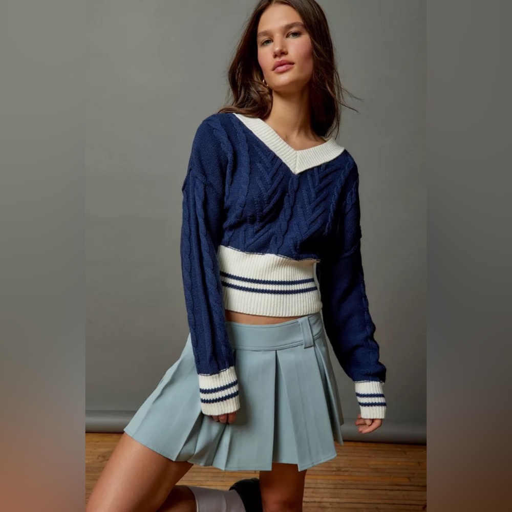 Clarice Cable Knit V-neck Sweater